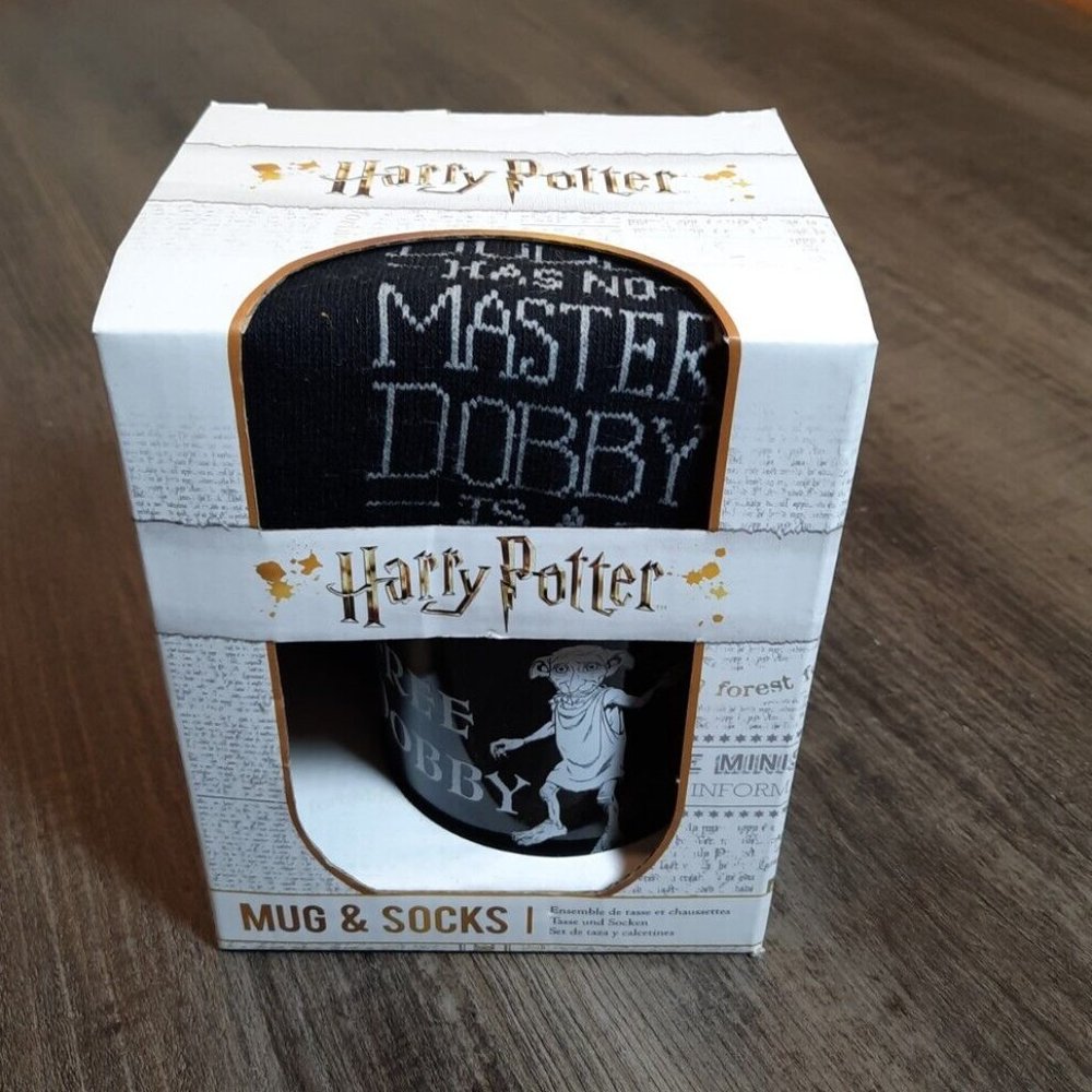 Harry Potter Mug & Socks free dobby